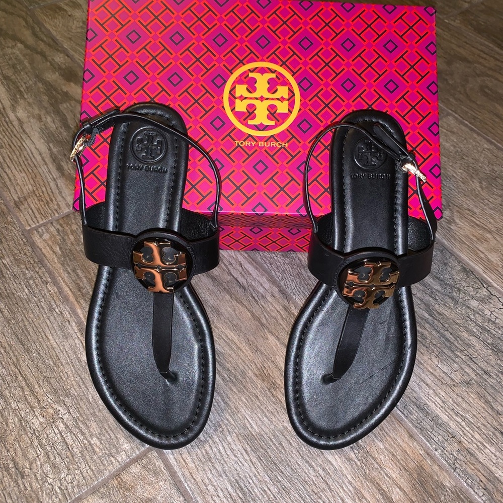 Tory Burch NEW IN BOX!